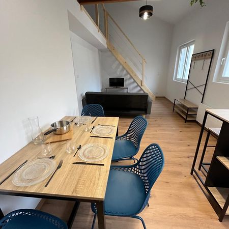 Appartement Confort A Cholet Exterior photo