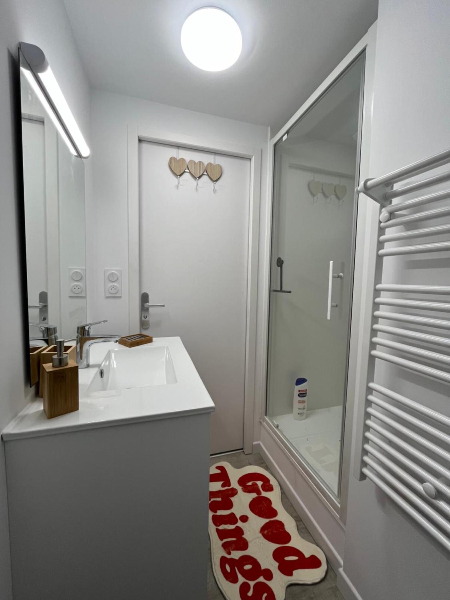 Appartement Confort A Cholet Exterior photo